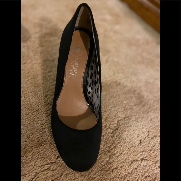 Black comfortable heels - Picture 2 of 2